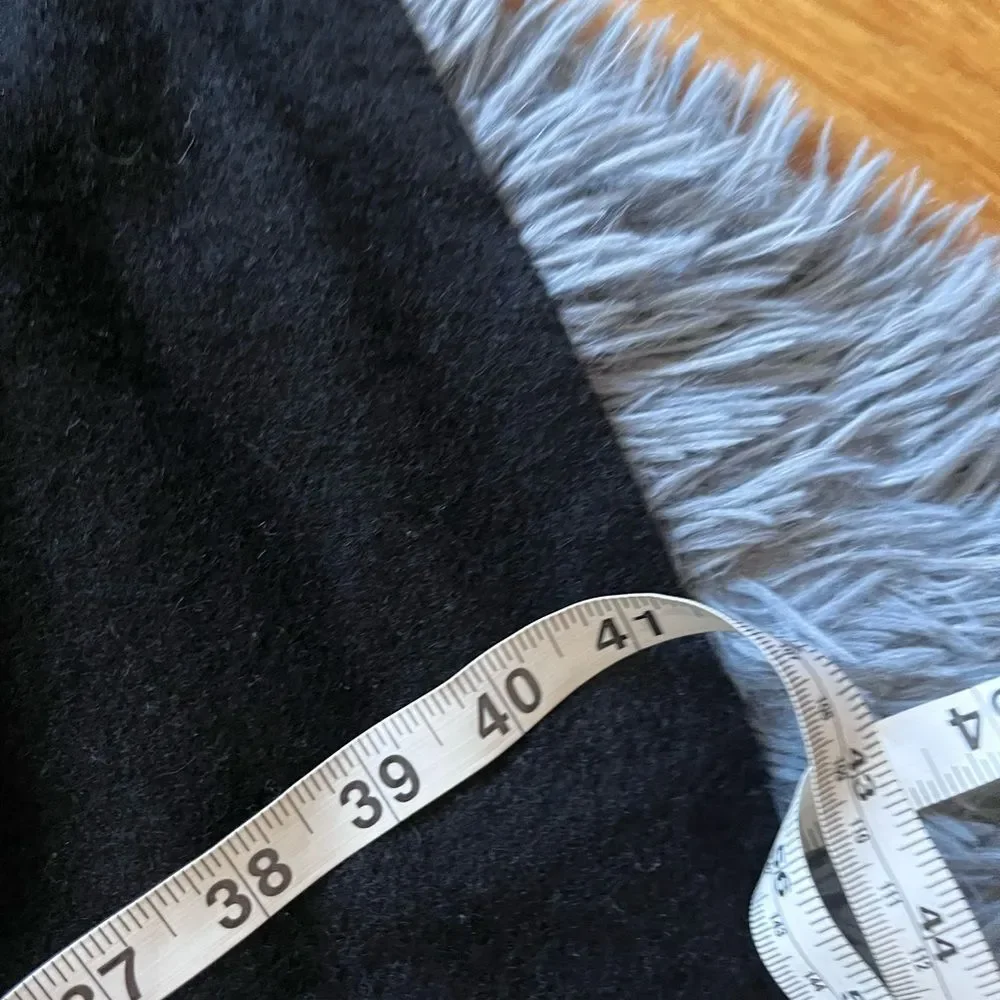 PORTOLANO Black Lambswool Ruana 33